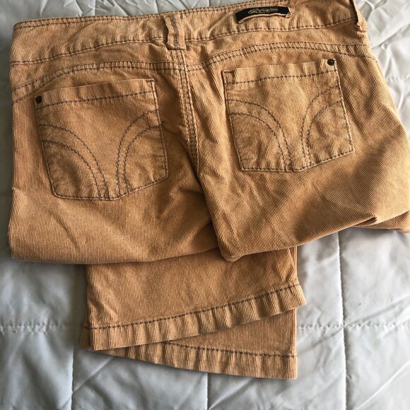 Serfontaine Low Pro Corduroy, size 30, Soft, Coco Tan - Picture 11 of 11